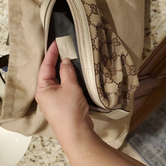 Gucci Brown and Beige Monogram Handbag Set - Picture 13 of 13